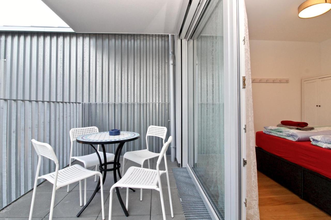 Balcony/Pool/Free Parking Garage Studio Виена Екстериор снимка