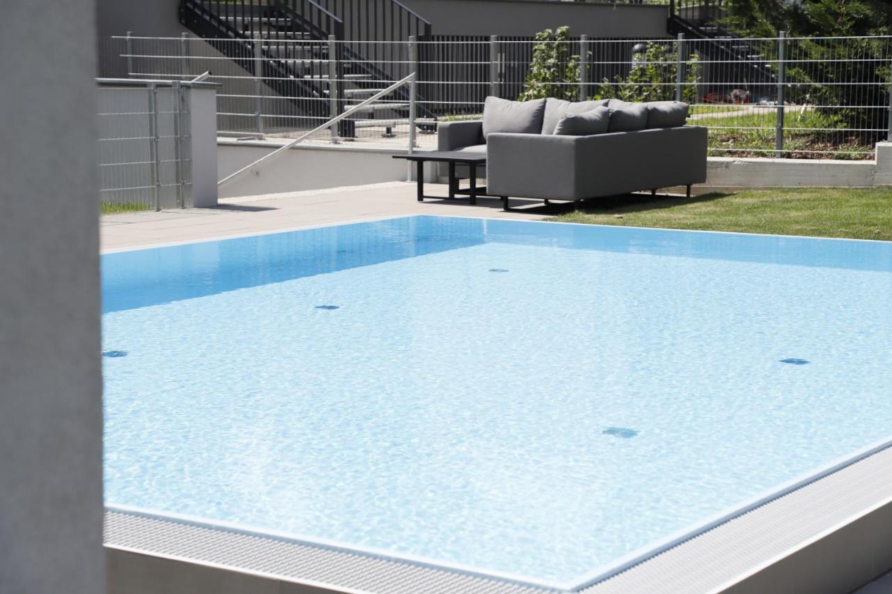 Balcony/Pool/Free Parking Garage Studio Виена Екстериор снимка
