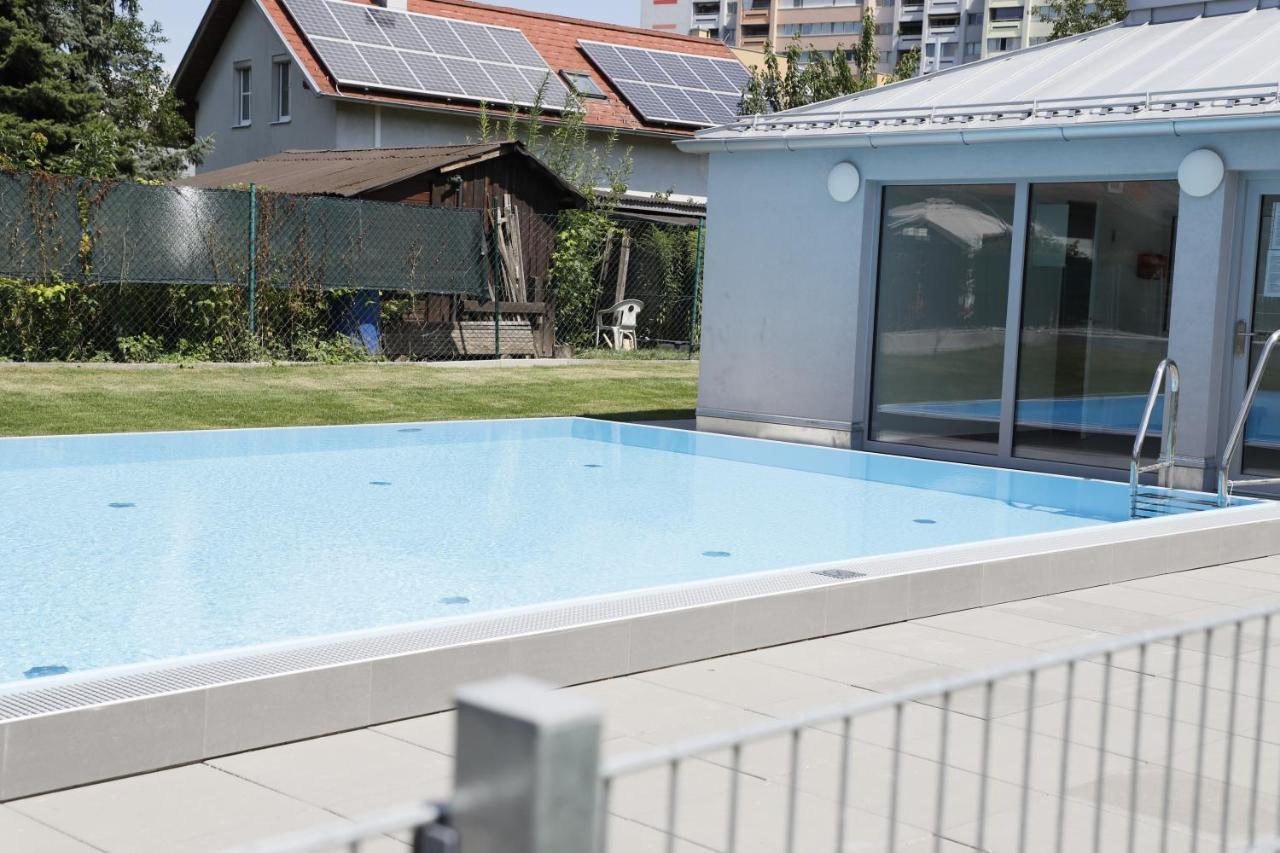 Balcony/Pool/Free Parking Garage Studio Виена Екстериор снимка